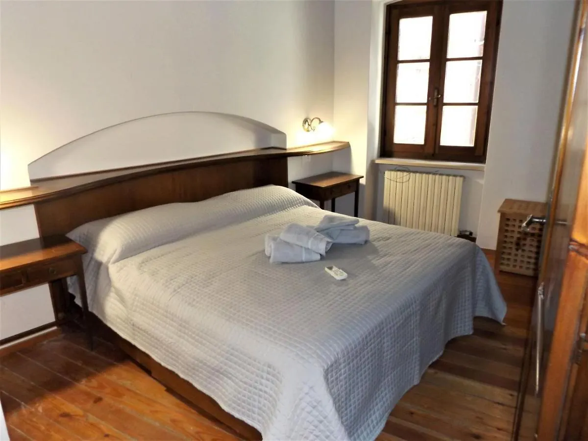 הוילה גארדה Casa Catullo בית נופש