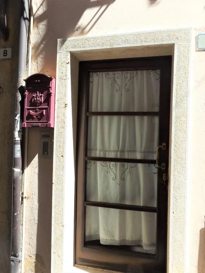 Casa Catullo Villa Garda  0*, Garda (Verona)