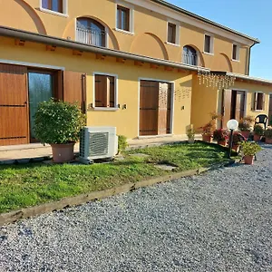  Alloggio per agriturismo Il Melograno